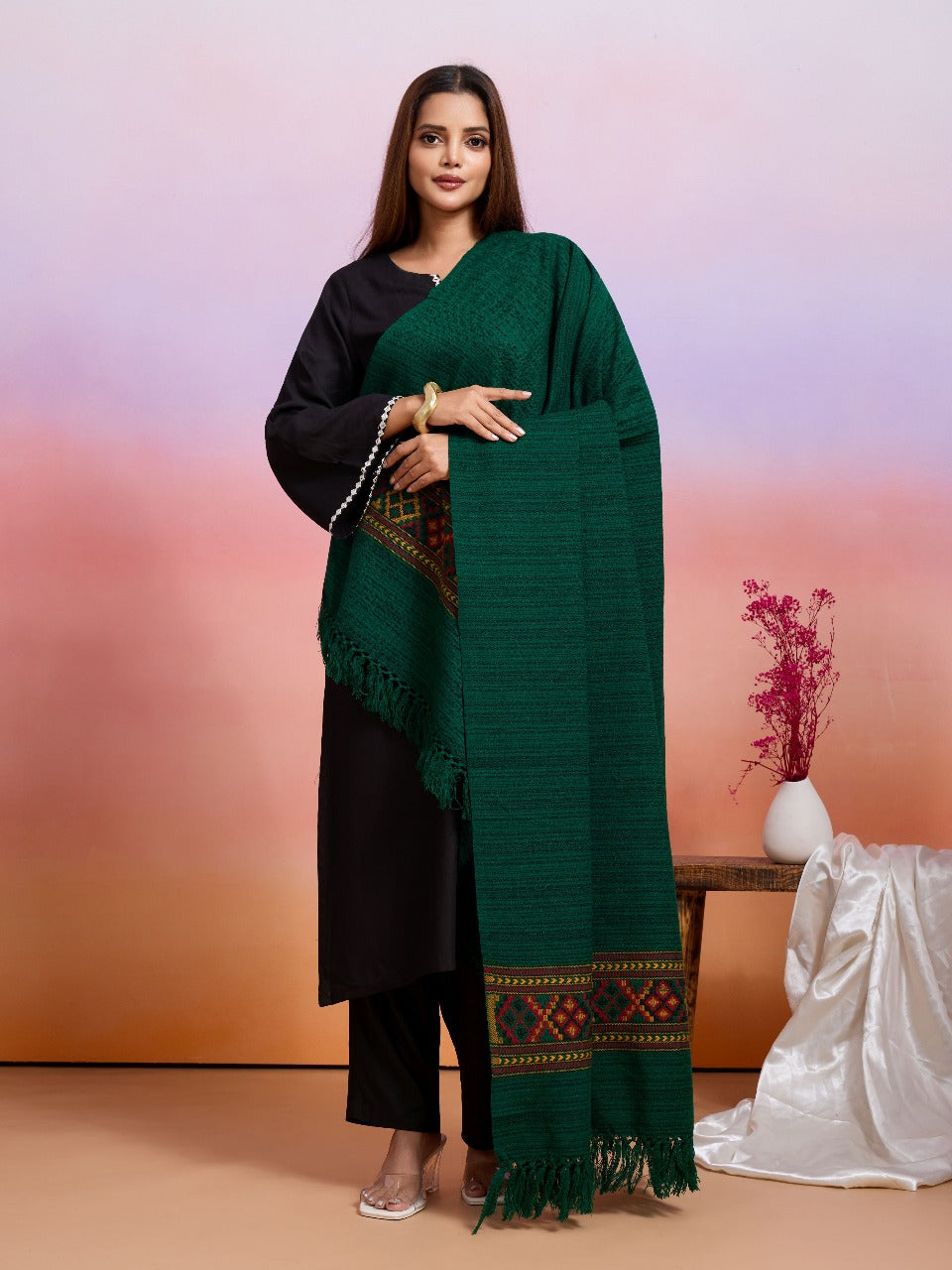 Weavers Villa Women's Kullu Design Woven Shawl