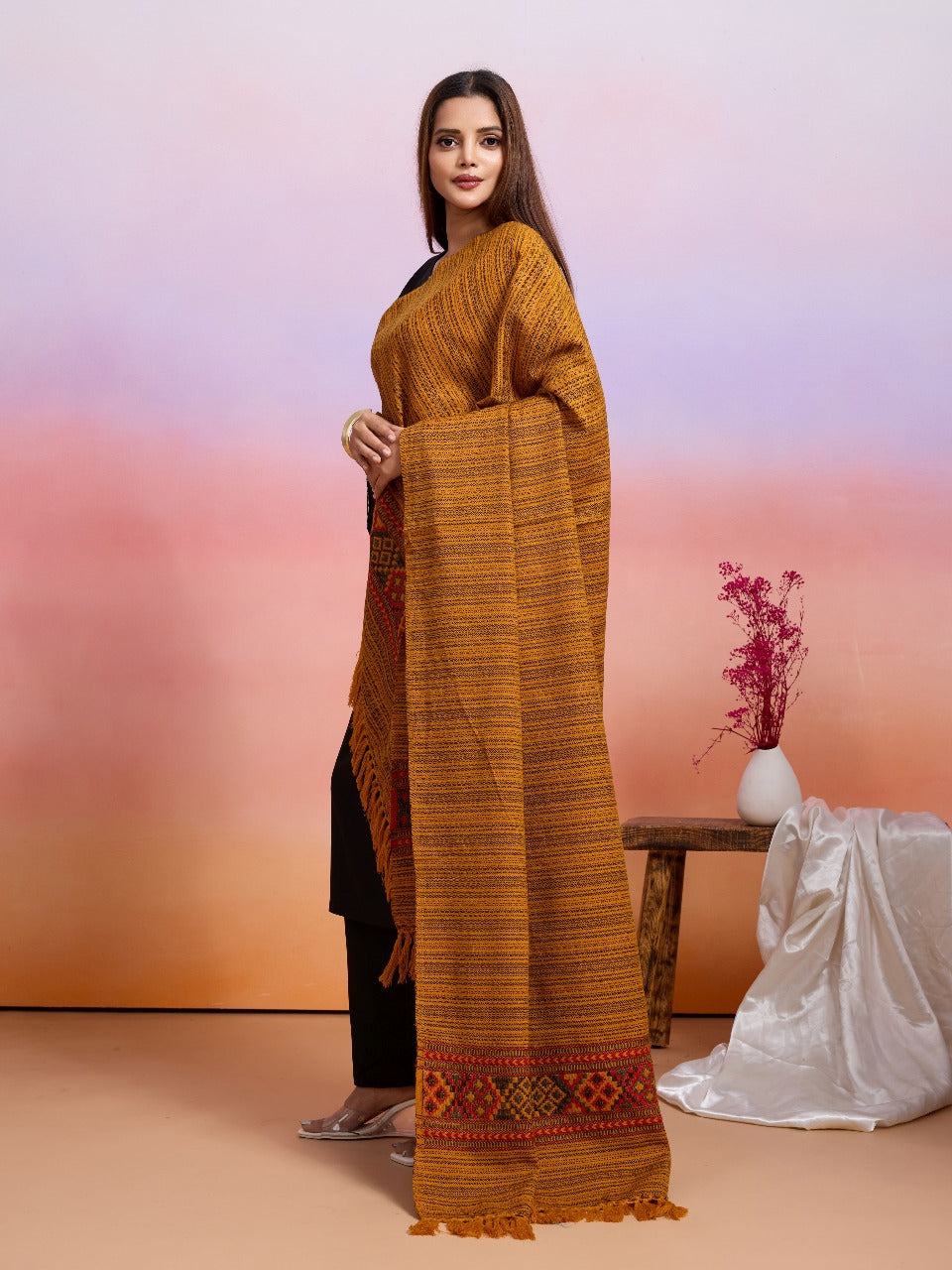 Weavers Villa Women's Kullu Design Woven Shawl