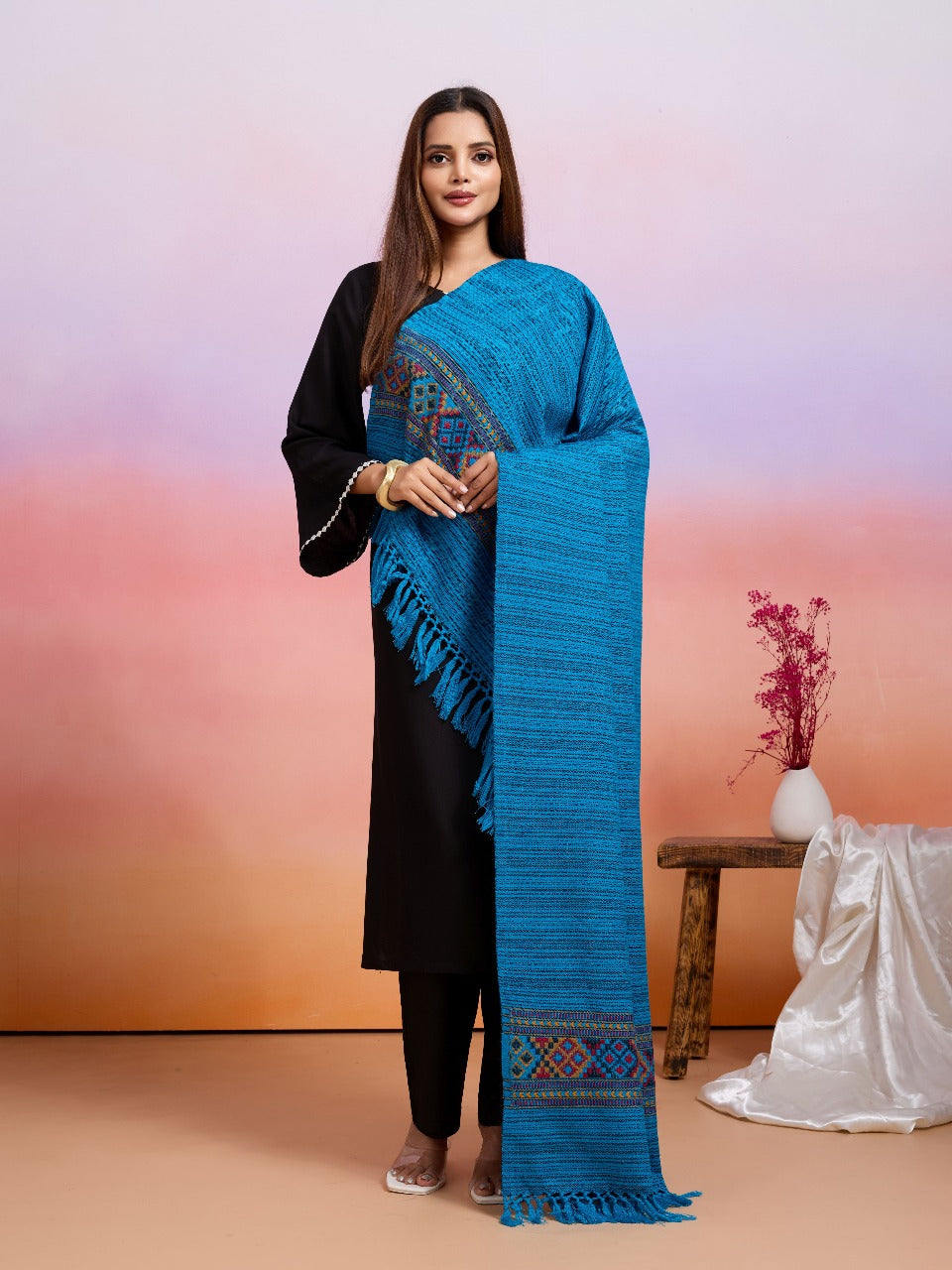 Weavers Villa Women's Kullu Design Woven Shawl