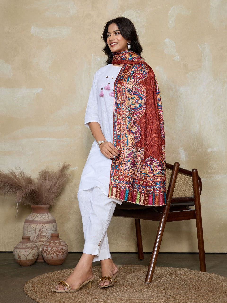 Weavers Villa Women's Digital Print Shawl | Soft Warm Acro Wool Wrap | Ethnic & Modern Printed, Scarf or Stole for Casual & Formal Wear | Winter Shawls for Ladies