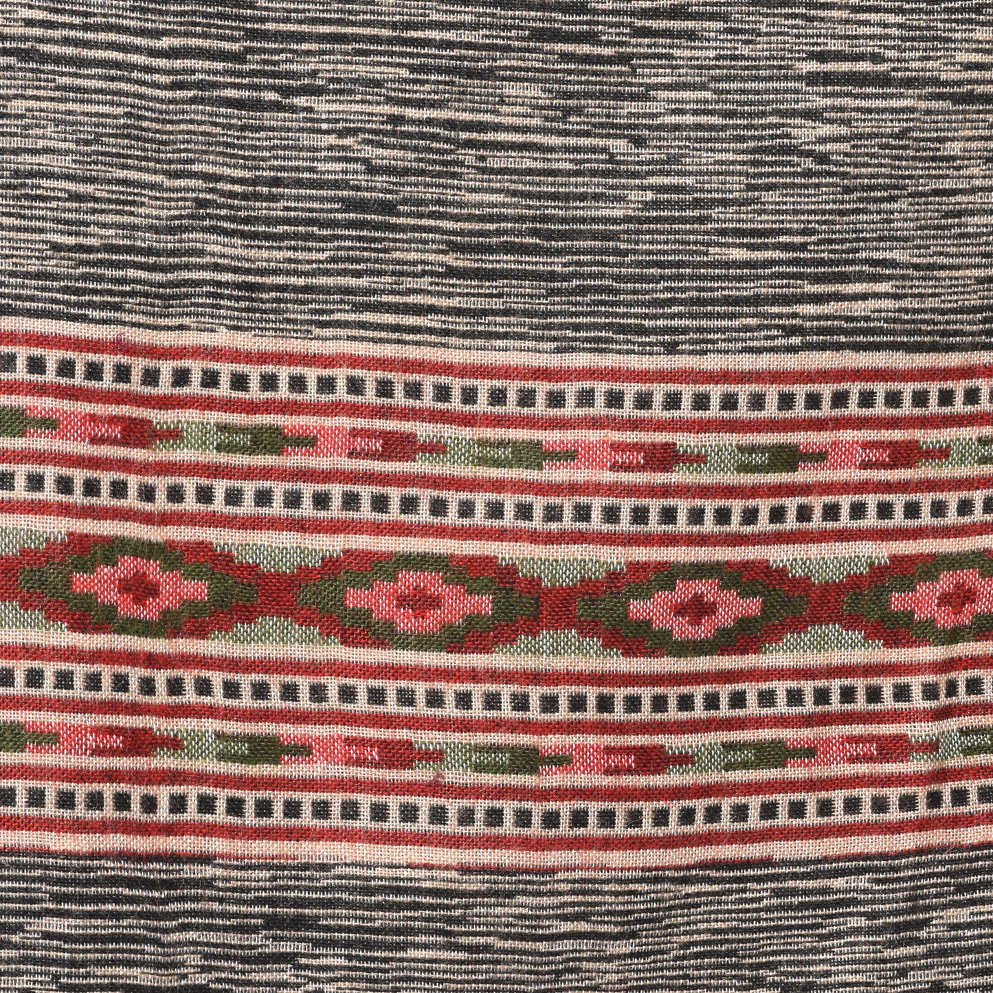 Weavers Villa Kullu Design Shawl