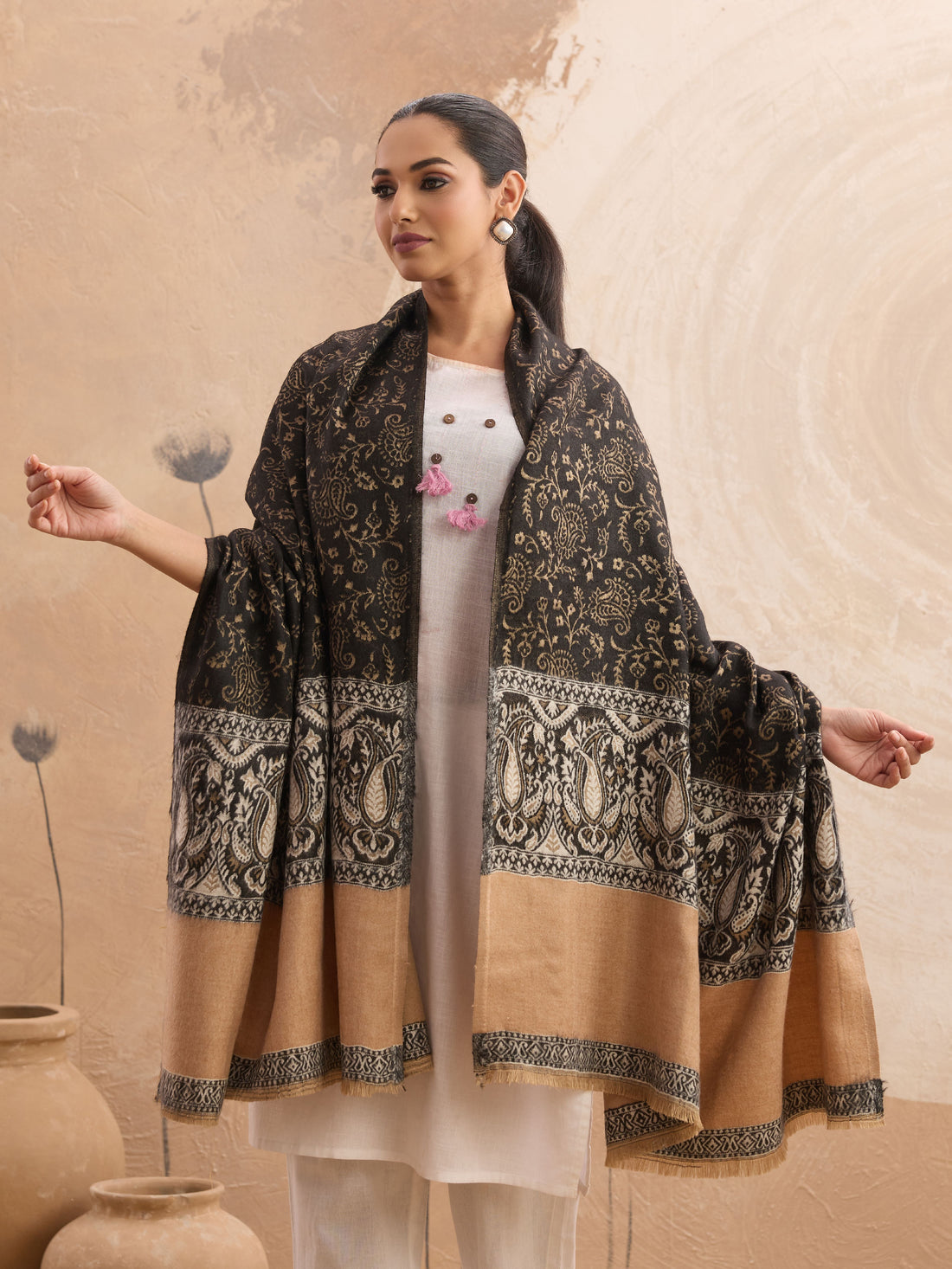 "handwoven wool shawl India," "artisan dupatta Weavers Villa," "traditional handloom winter wear"