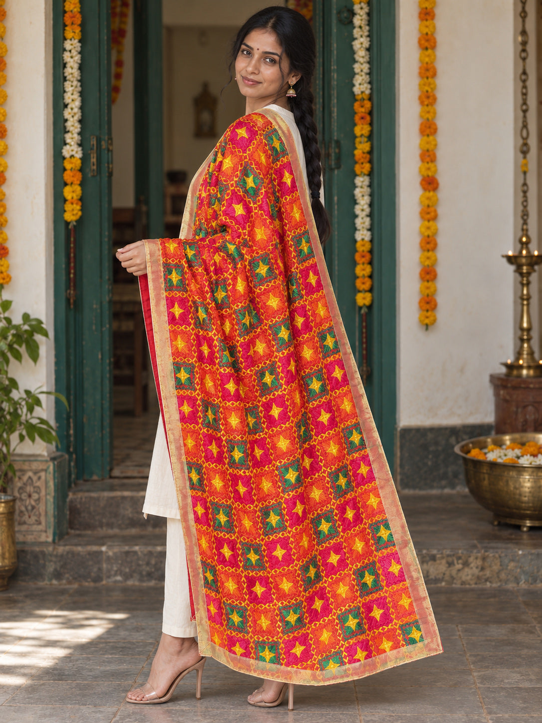 Dp2-Hv-103 — three-quarter side drape of embroidered Phulkari dupatta