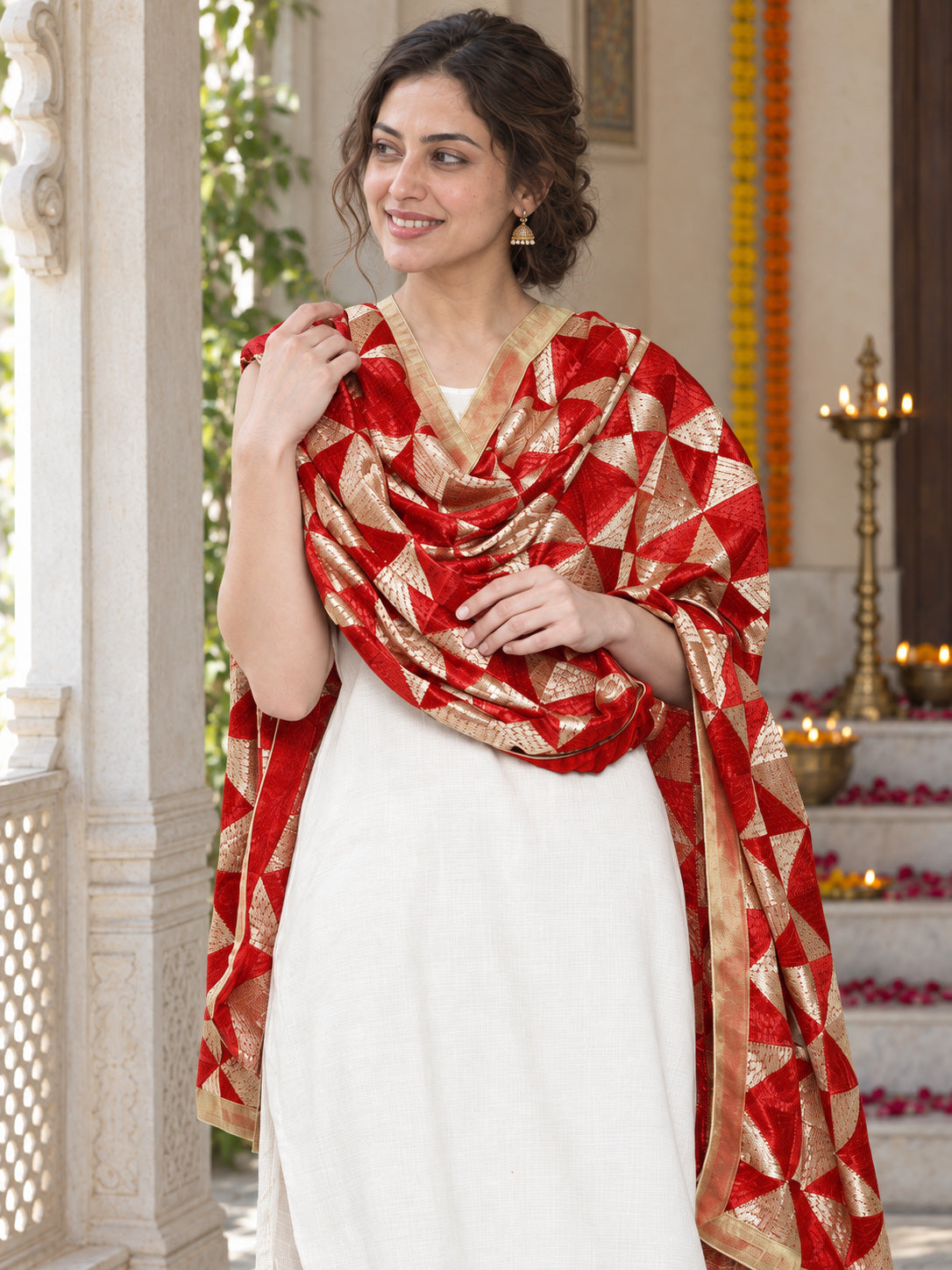 Dp2-Hv-104 — Phulkari dupatta, closer embroidered drape view
