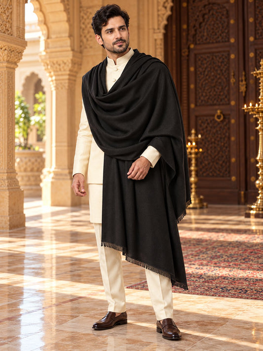 Black plain wool men's lohi in a royal palace