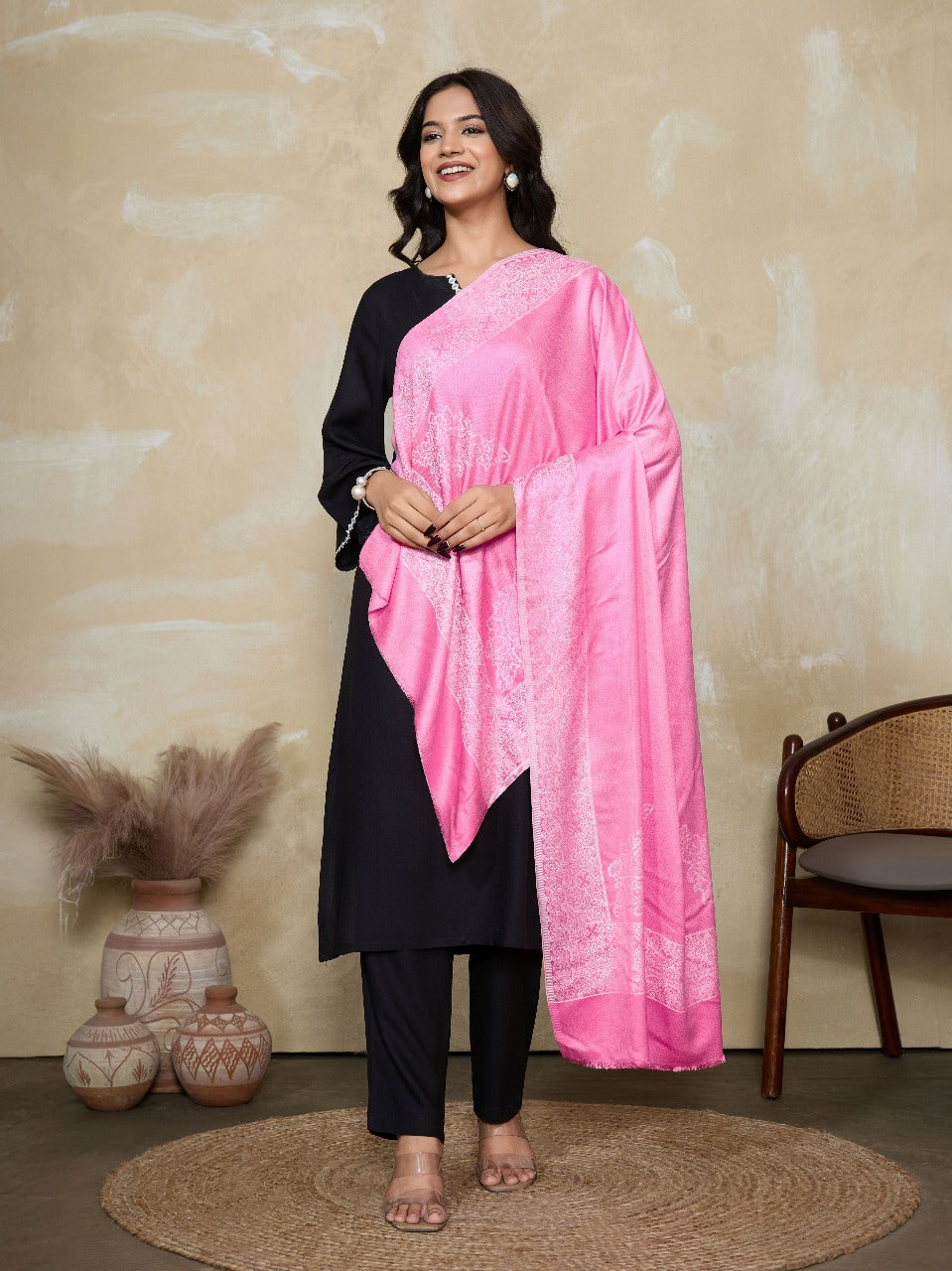 Weavers Villa Women's Viscose Stole – Soft Lightweight Intricate Border Design Stole Shawl Wrap Dupatta Scarf for All Seasons, Sun Protection for girls, 70cm x 200cm