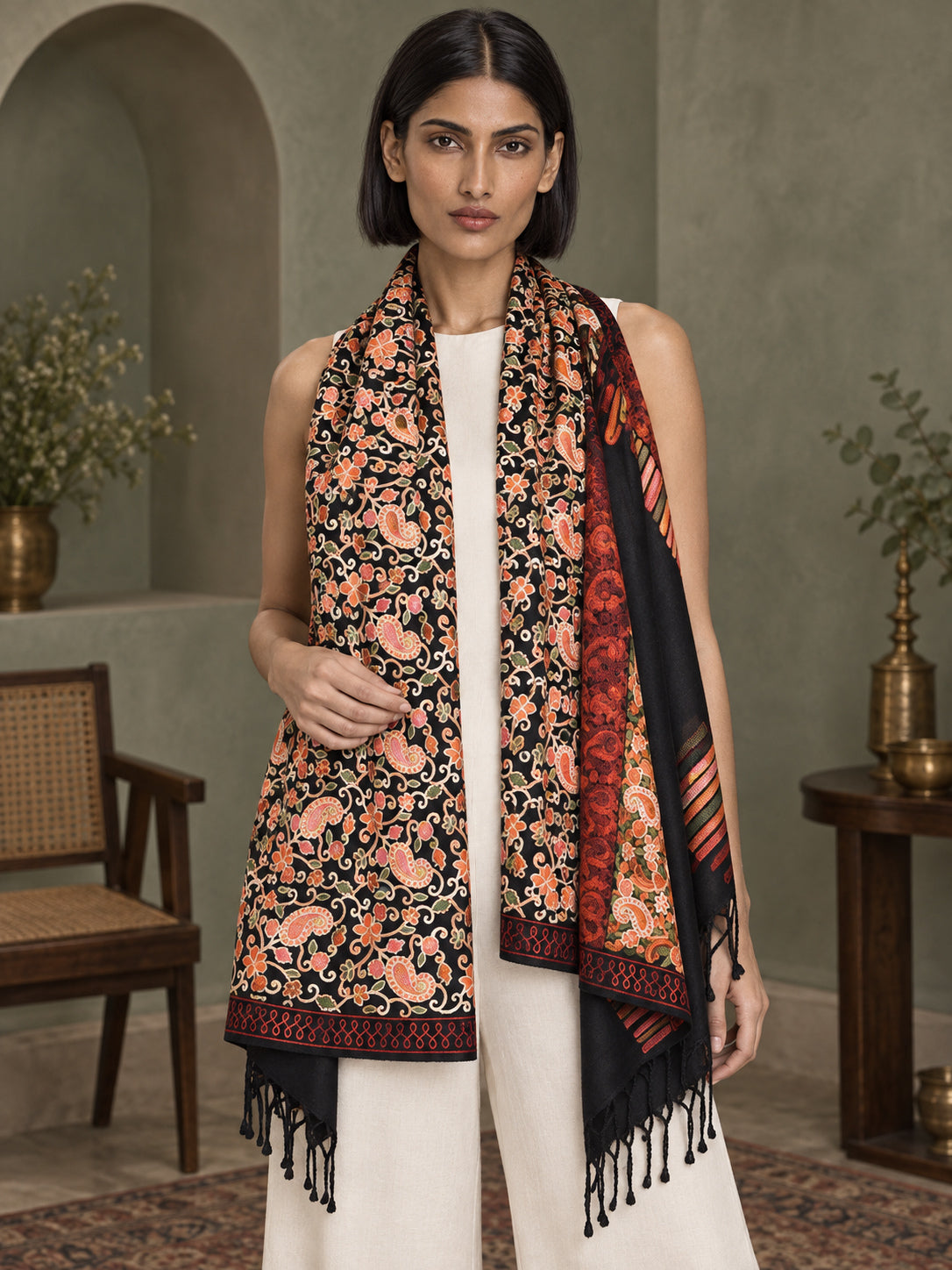 WV-111-BLACK | Woven stole | Elegant drape 4