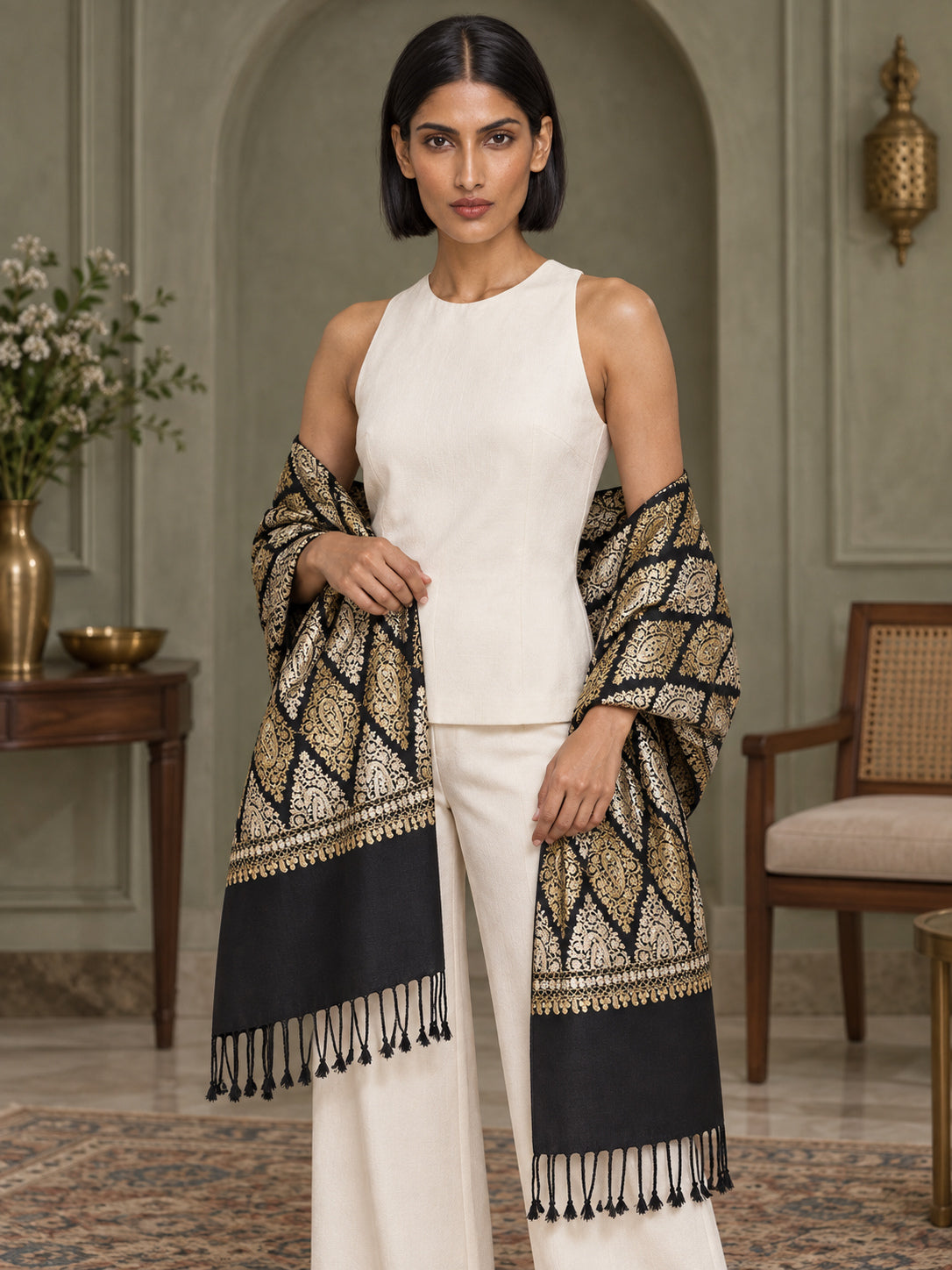 WVST-109-BLACK | Woven stole | Elegant drape 3