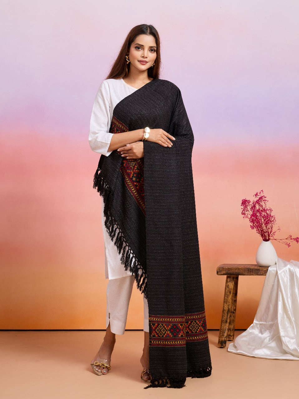 Weavers Villa Women's Kullu Design Woven Shawl