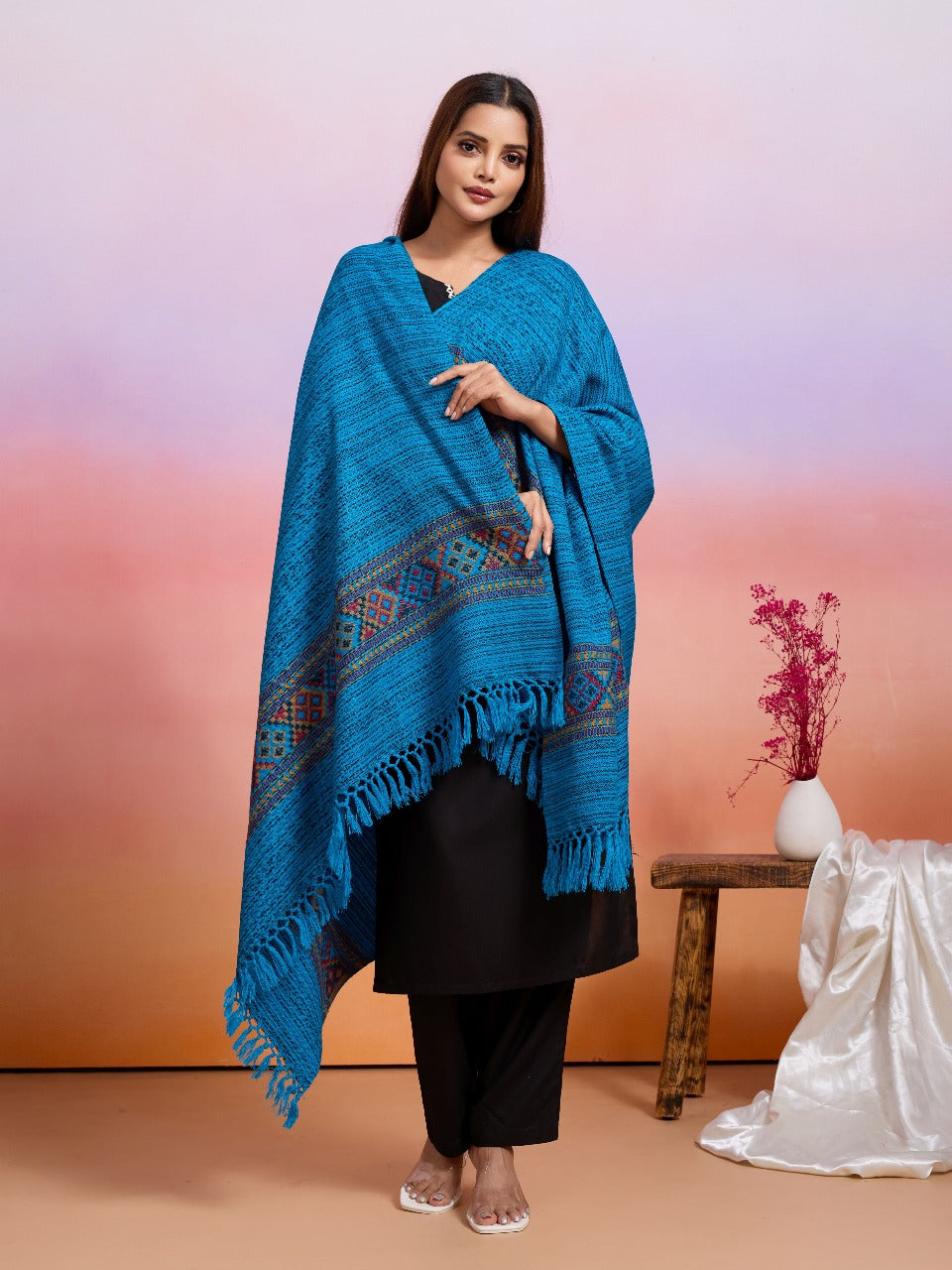 Weavers Villa Women's Kullu Design Woven Shawl