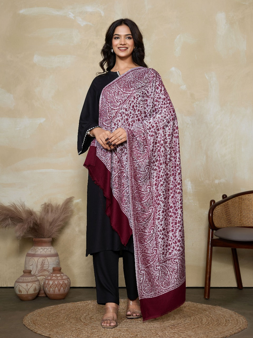 Weavers Villa Women's Viscose Stole – Soft Lightweight Paisley Jaal Design Stole Shawl Wrap Dupatta Scarf for All Seasons, 70cm x 200cm