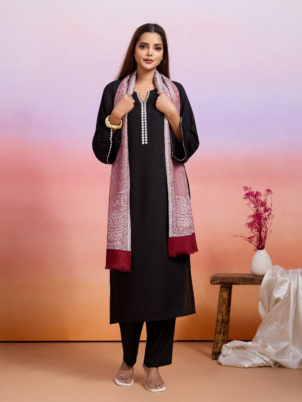 Weavers Villa Women's Viscose Stole – Soft Lightweight Self Design Stole Shawl Wrap Dupatta Scarf for All Seasons, Sun Protection, 70cm x 200cm