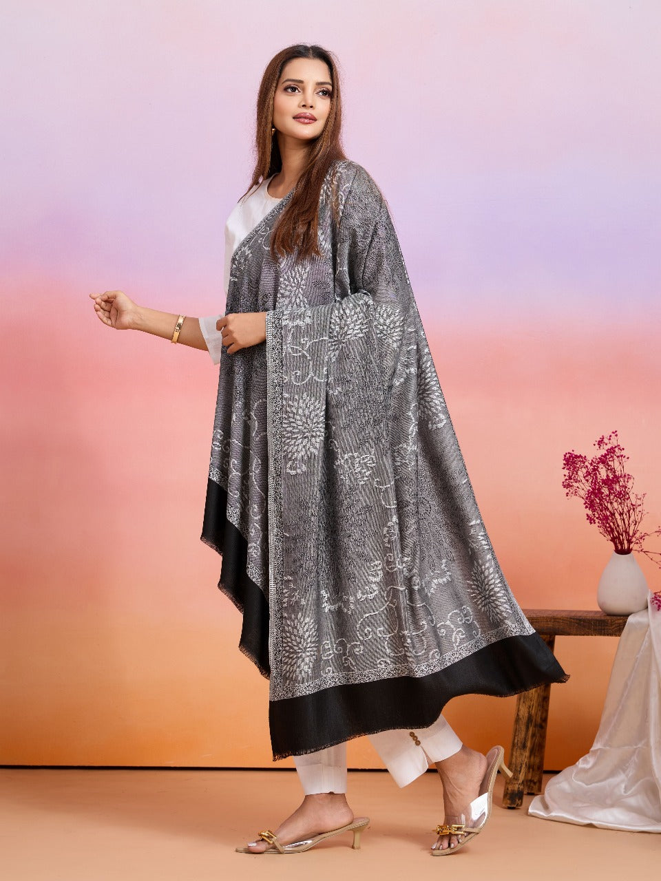 Weavers Villa Women's Viscose Stole – Soft Lightweight Self Design Stole Shawl Wrap Dupatta Scarf for All Seasons, Sun Protection, 70cm x 200cm