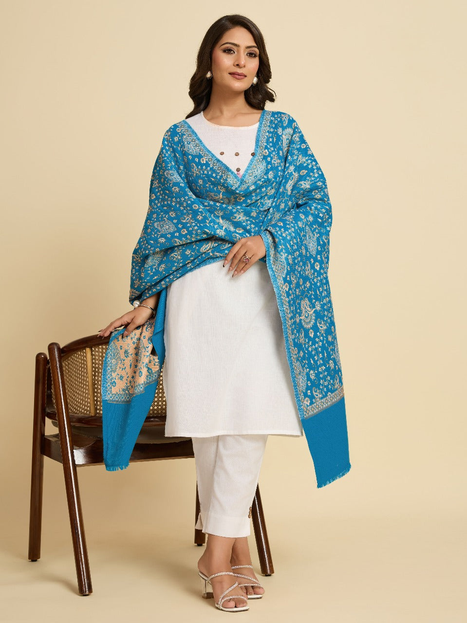 Weavers Villa - Women's Beautiful Shawl | Ethnic & Modern, Scarf or Stole for Casual & Formal Wear | Winter Shawls for Ladies