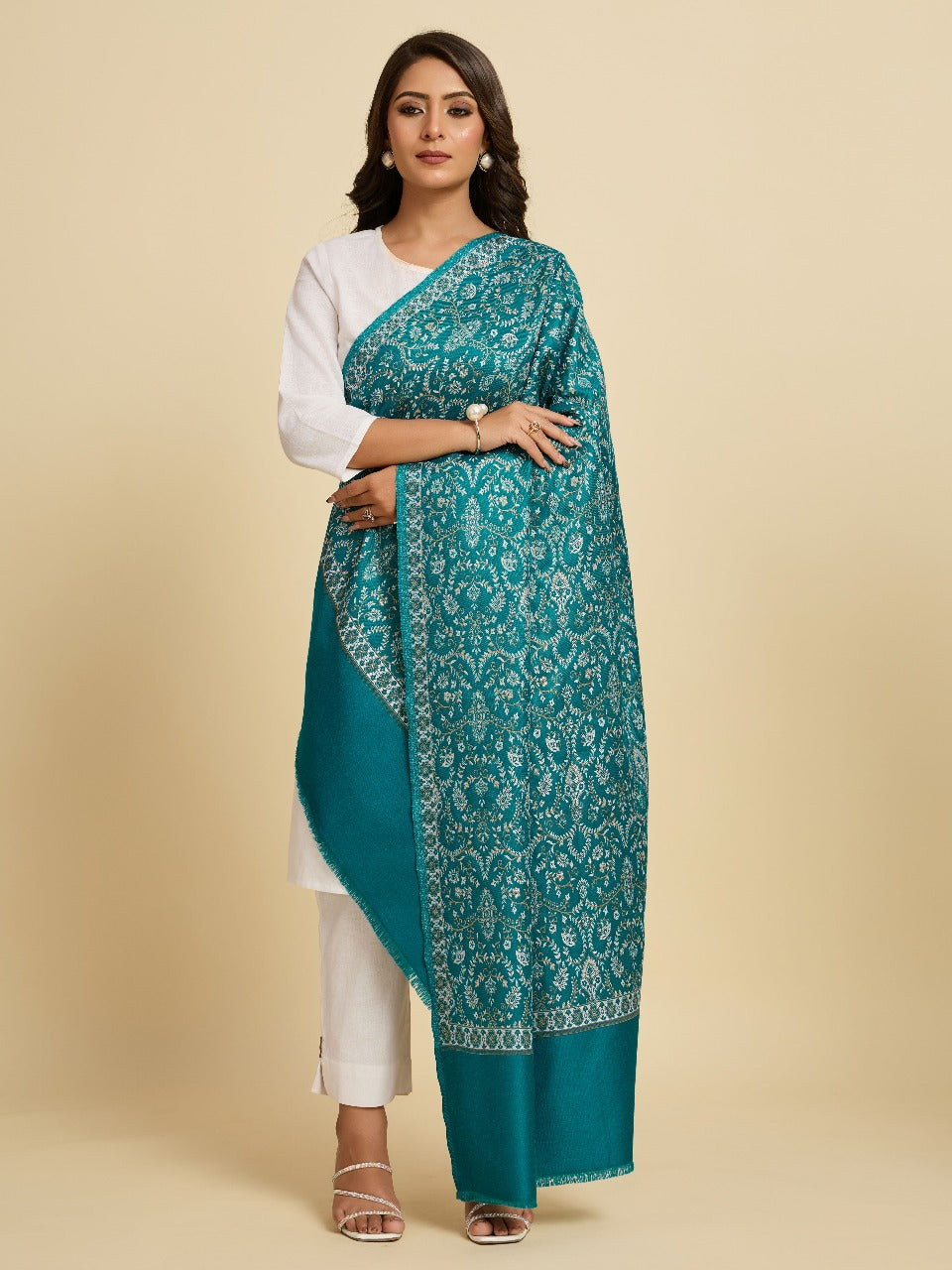 Weavers Villa - Women's Beautiful Shawl | Ethnic & Modern, Scarf or Stole for Casual & Formal Wear | Winter Shawls for Ladies