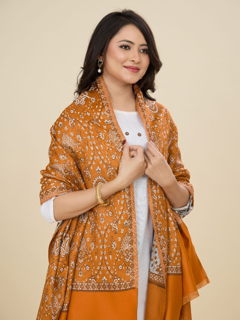 Weavers Villa - Women's Beautiful Shawl | Ethnic & Modern, Scarf or Stole for Casual & Formal Wear | Winter Shawls for Ladies
