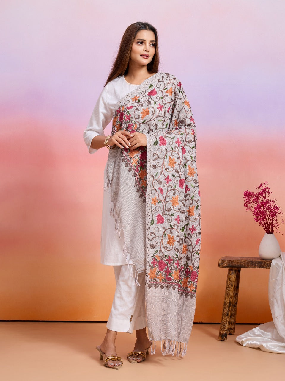 Weavers Villa Designer Acrylic Kashmiri Shawl Embroidery Stole, 70cm x 200cm