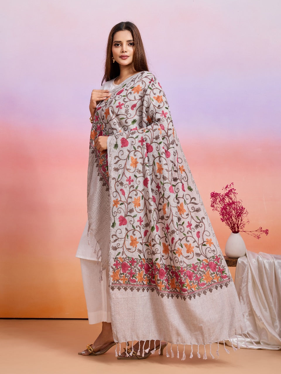 Weavers Villa Designer Acrylic Kashmiri Shawl Embroidery Stole, 70cm x 200cm