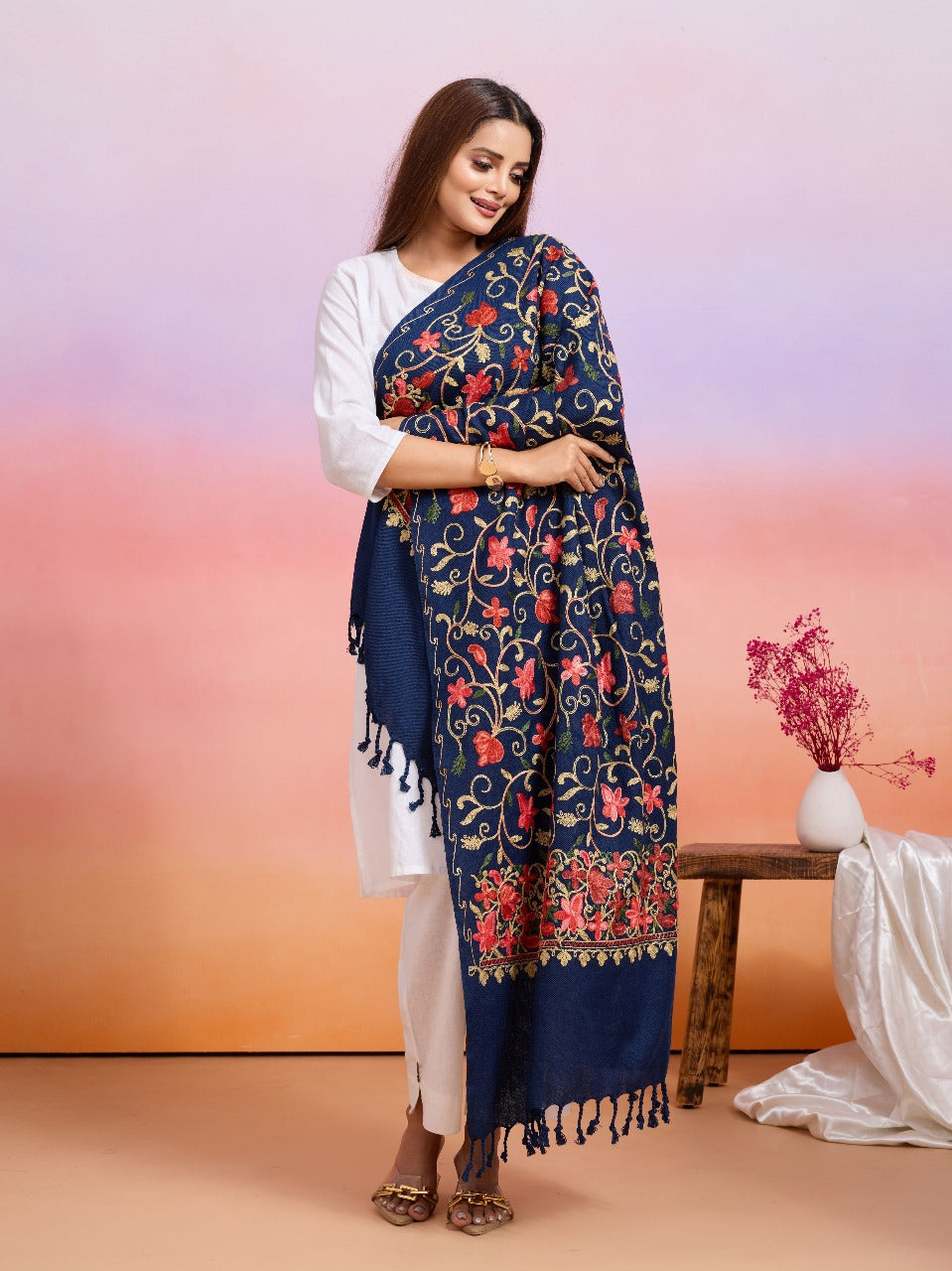 Weavers Villa Designer Acrylic Kashmiri Shawl Embroidery Stole, 70cm x 200cm
