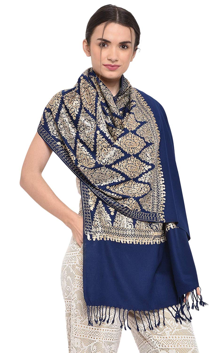 The Aari Embroidery Stole